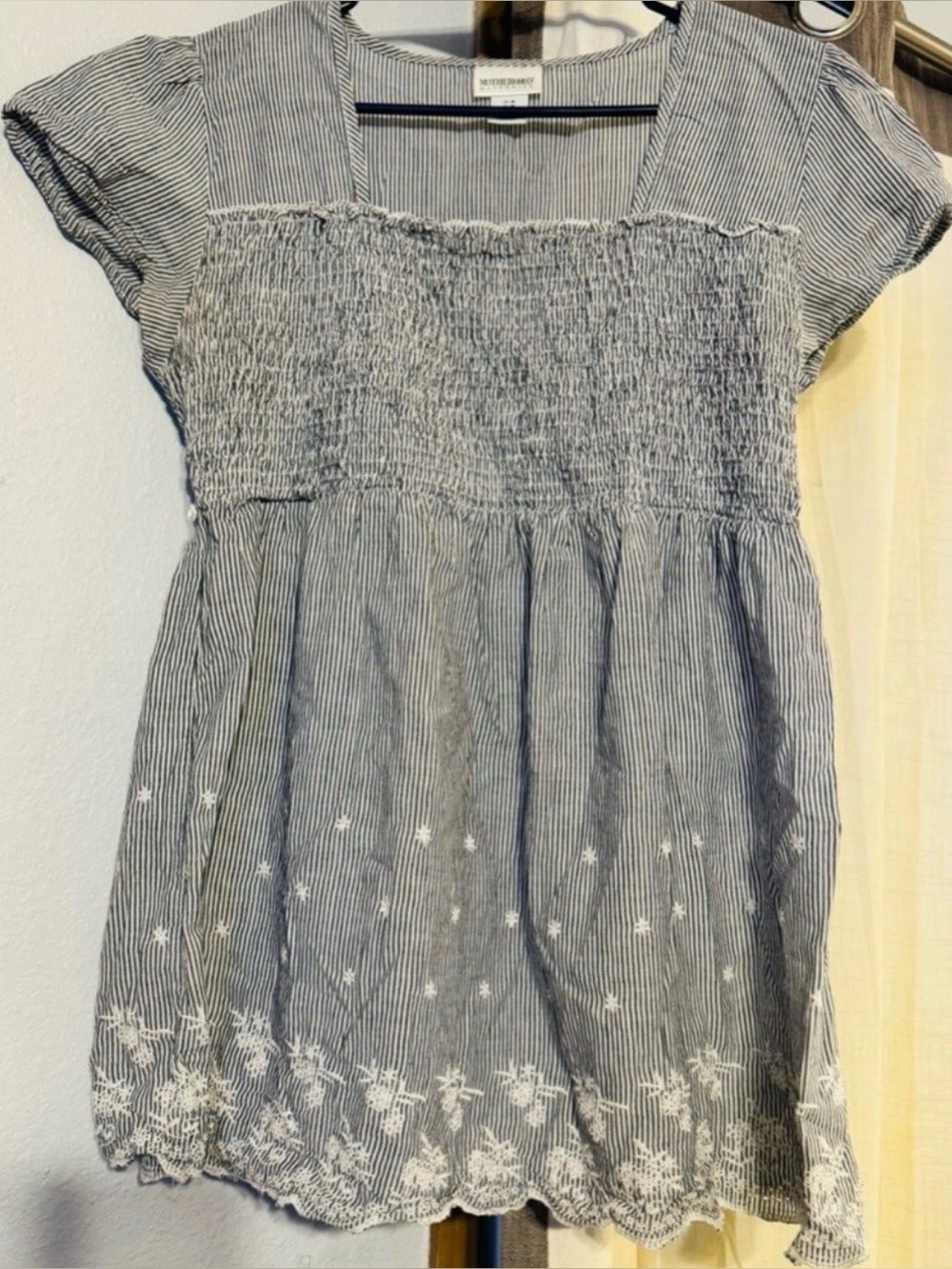 MOTHERHOOD Maternity Navy Stripe Smocked Babydoll Top size MEDIUM